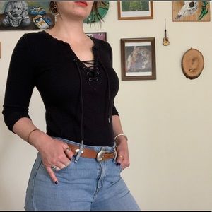 💗SOLD💗Deletta Tie Front Top